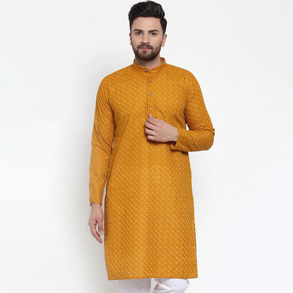 https://www.wayedge.in/products/men-yellow-printed-straight-kurta
