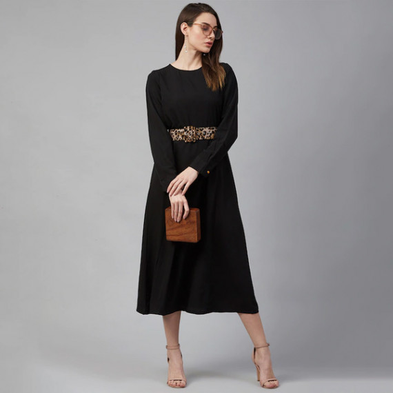 https://www.wayedge.in/products/black-pleated-maxi-dress
