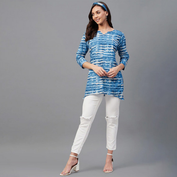 https://www.wayedge.in/products/women-blue-tunics