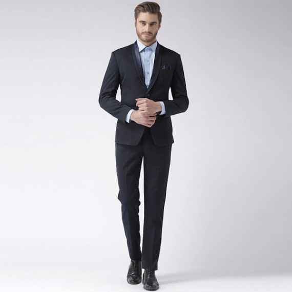 https://www.wayedge.in/products/mens-black-3pc-suit