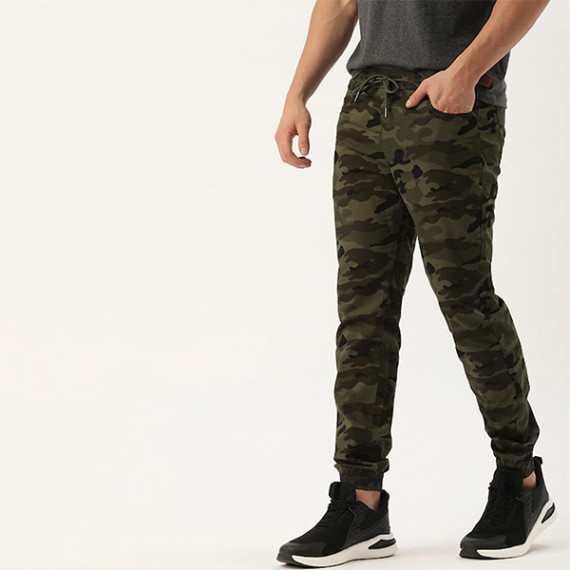 https://www.wayedge.in/products/men-olive-green-camouflage-printed-slim-fit-joggers-trousers
