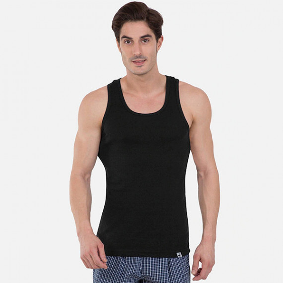 https://www.wayedge.in/products/men-black-solid-racer-back-innerwear-vest-9922-0105