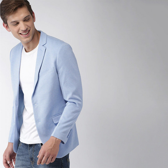 https://www.wayedge.in/products/men-blue-solid-single-breasted-knitted-blazer